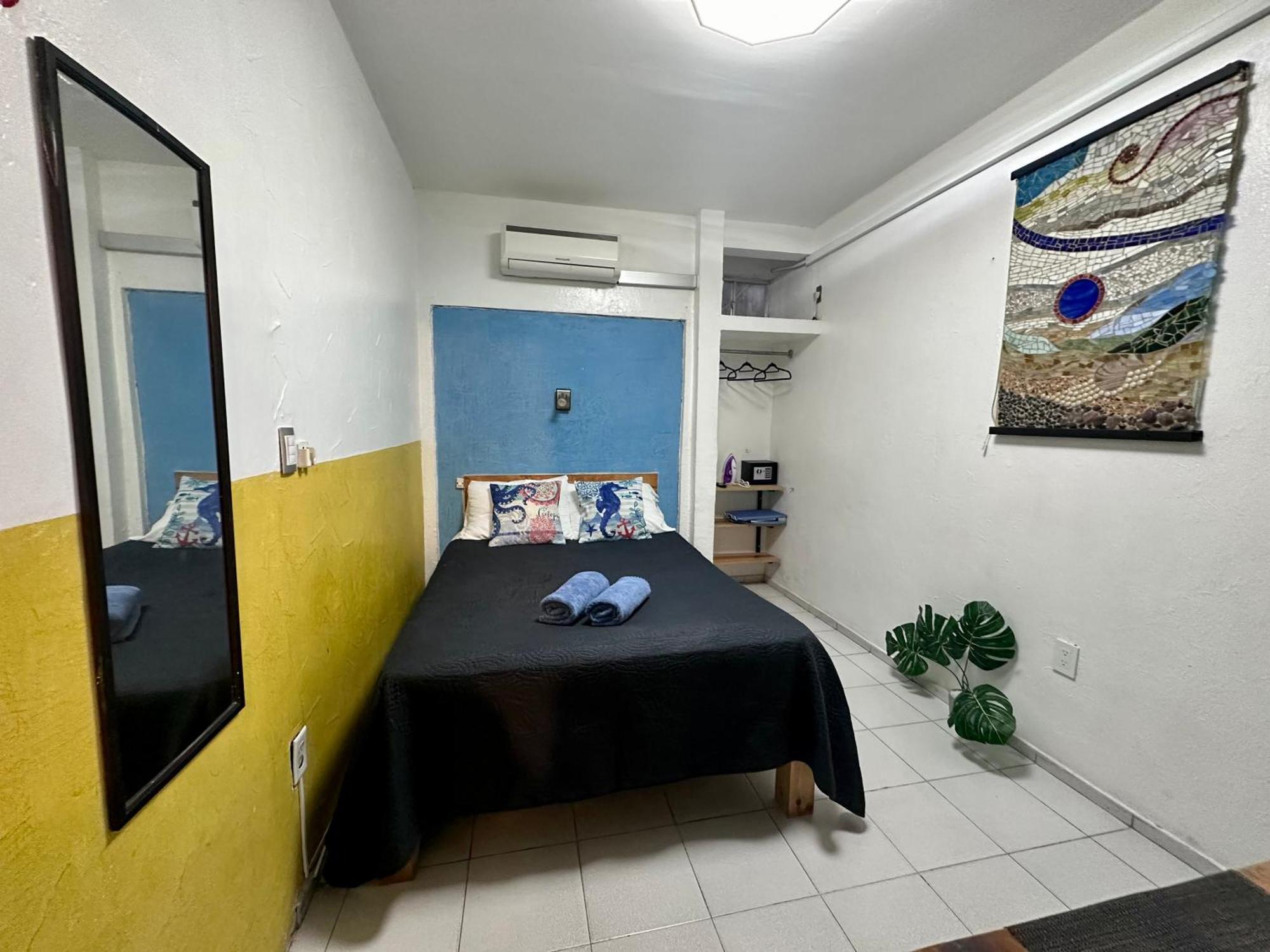 Suites Brisa Marina - Atras De Playa Regatas Y El Malecon, 6 Calles Del Acuario Веракрус Экстерьер фото