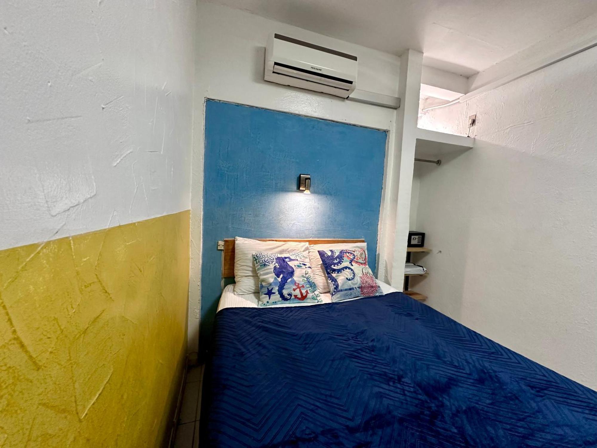 Suites Brisa Marina - Atras De Playa Regatas Y El Malecon, 6 Calles Del Acuario Веракрус Экстерьер фото