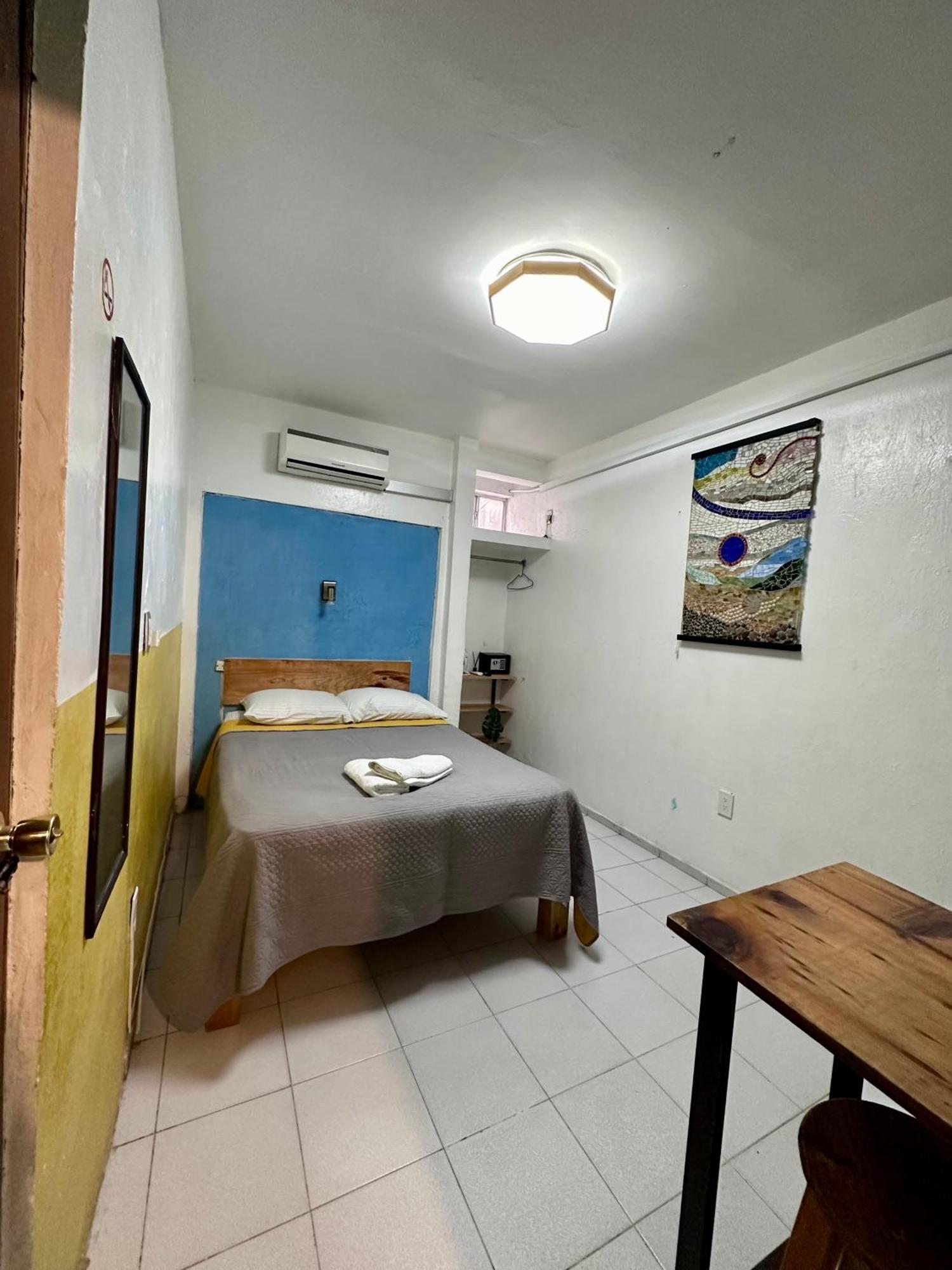 Suites Brisa Marina - Atras De Playa Regatas Y El Malecon, 6 Calles Del Acuario Веракрус Экстерьер фото
