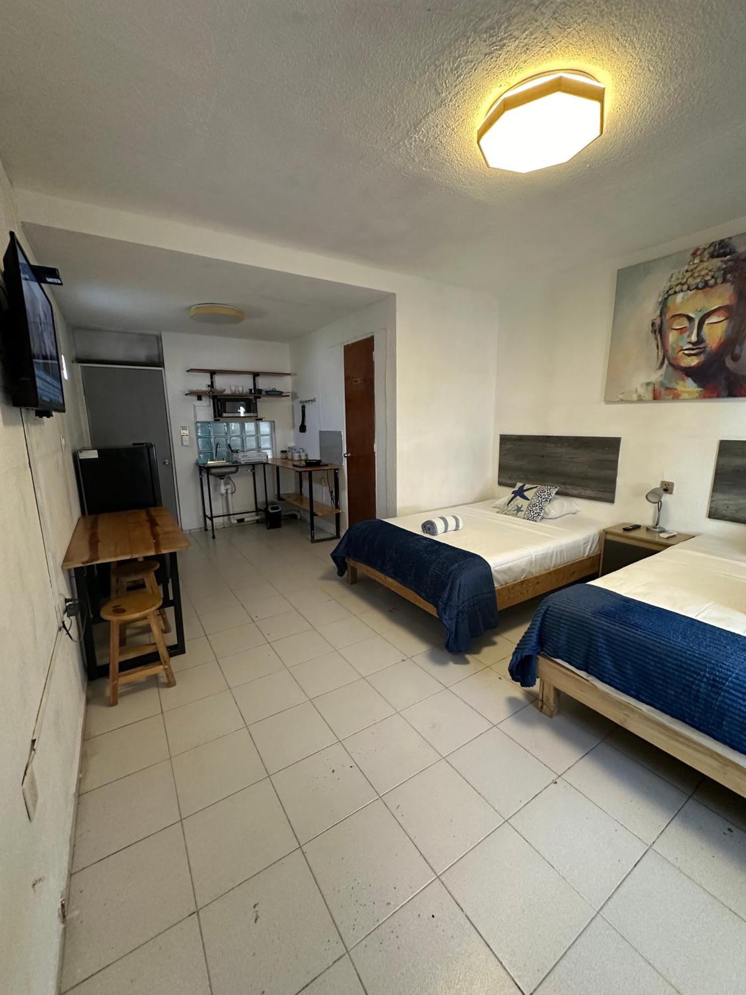 Suites Brisa Marina - Atras De Playa Regatas Y El Malecon, 6 Calles Del Acuario Веракрус Экстерьер фото
